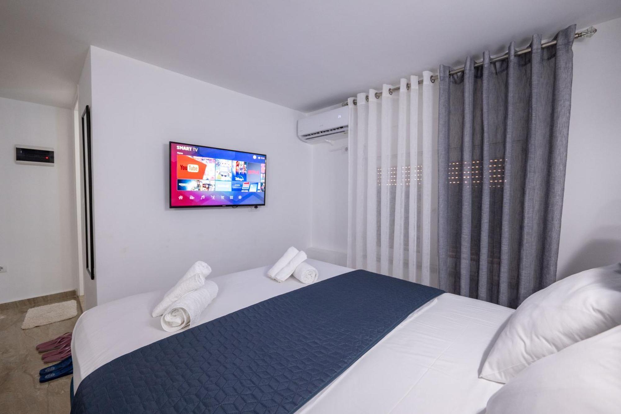Hotel Elite Саранда Экстерьер фото